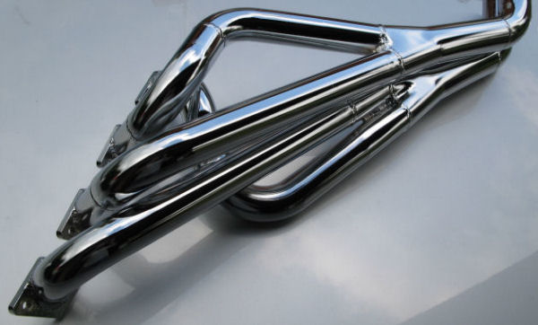 Alfa Bertone exhaust manifold