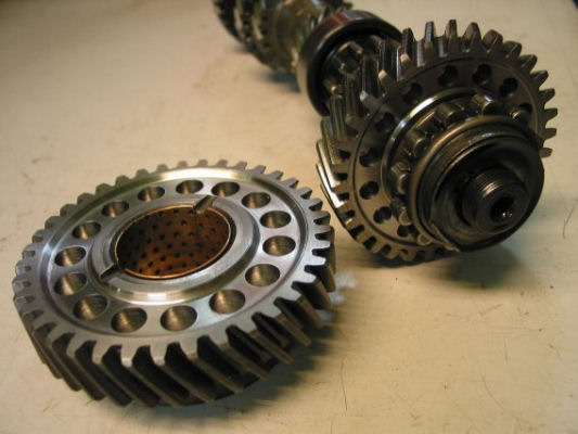 Lightened gear set