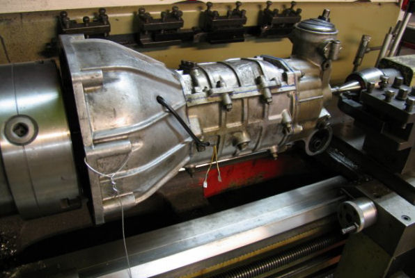 Gearbox setup in a lathe
